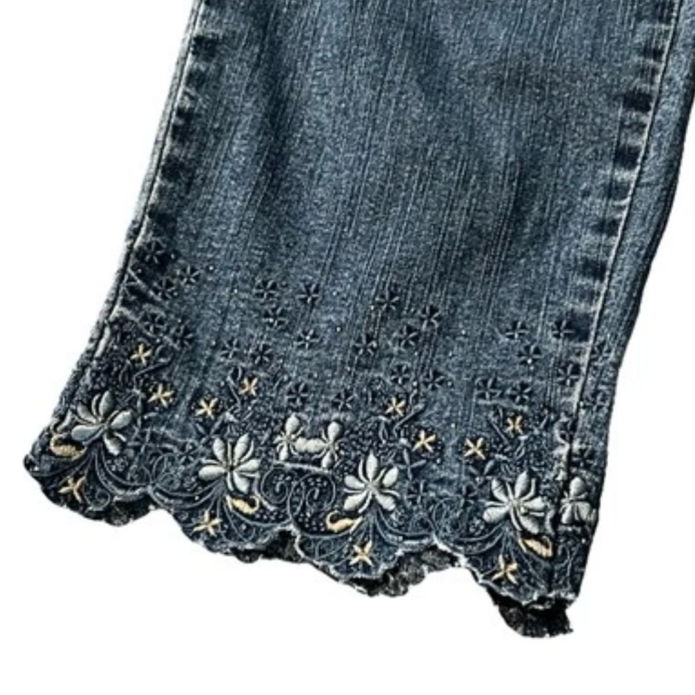 COS Jeans Women's Size 4 Medium Wash Mid-Rise Denim Capri Scalloped Hem - Picture 4 of 10